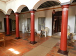 ...qui abrite leur collection d'objets d'art: http://sarathavilas.com (19/21)