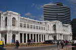 Connaught Place, vaste place édifiée par les Britanniques, est l'un des rares hauts lieux de Delhi à avoir été récemment restauré... (8/24)